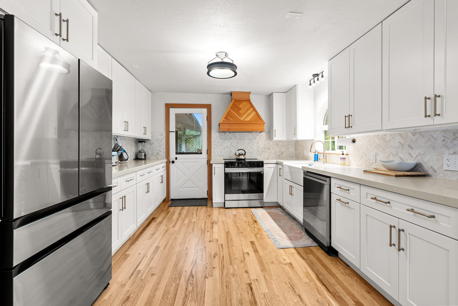 Portland real estate kitchen photography